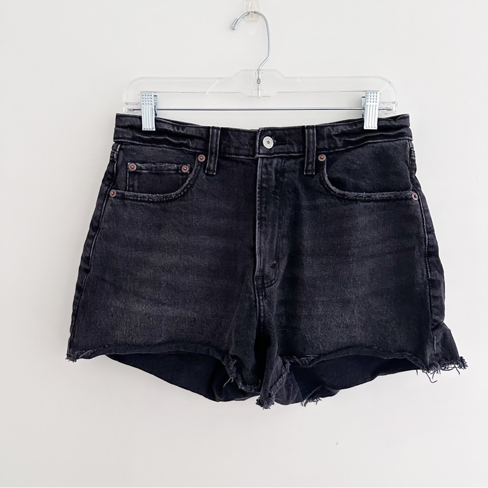 Abercrombie & Fitch 90s High Rise Cutoff Denim Shorts Black Curve Love Size 30 - Picture 7 of 7